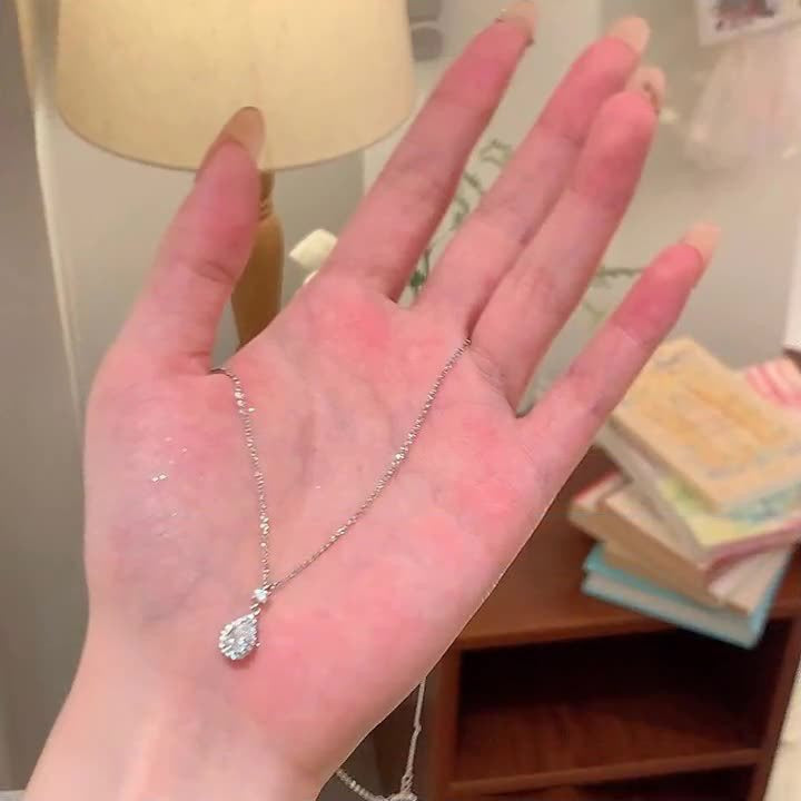 Best Hypoallergenic Jewelry Water Droplet Necklace for Sensitive Skin