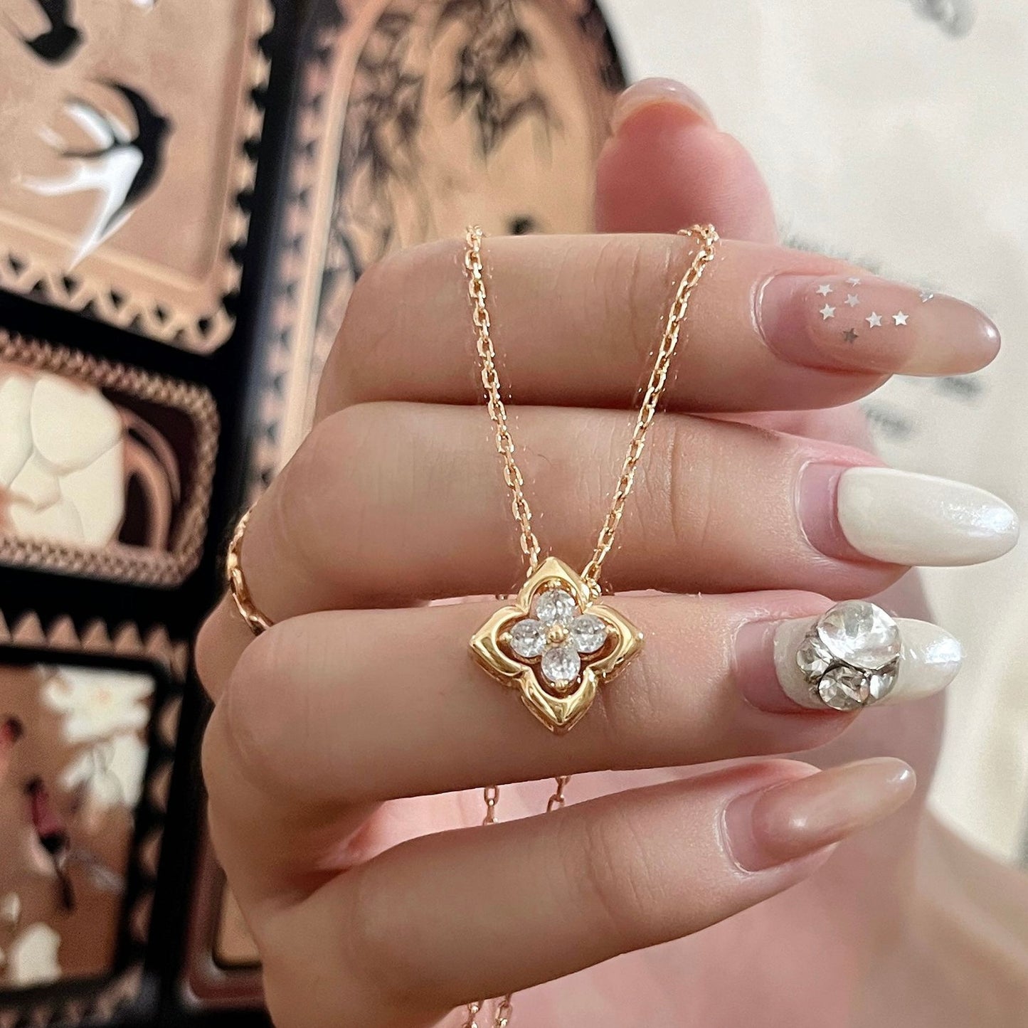 Four-leaf Clover Necklace for Sensitive Skin