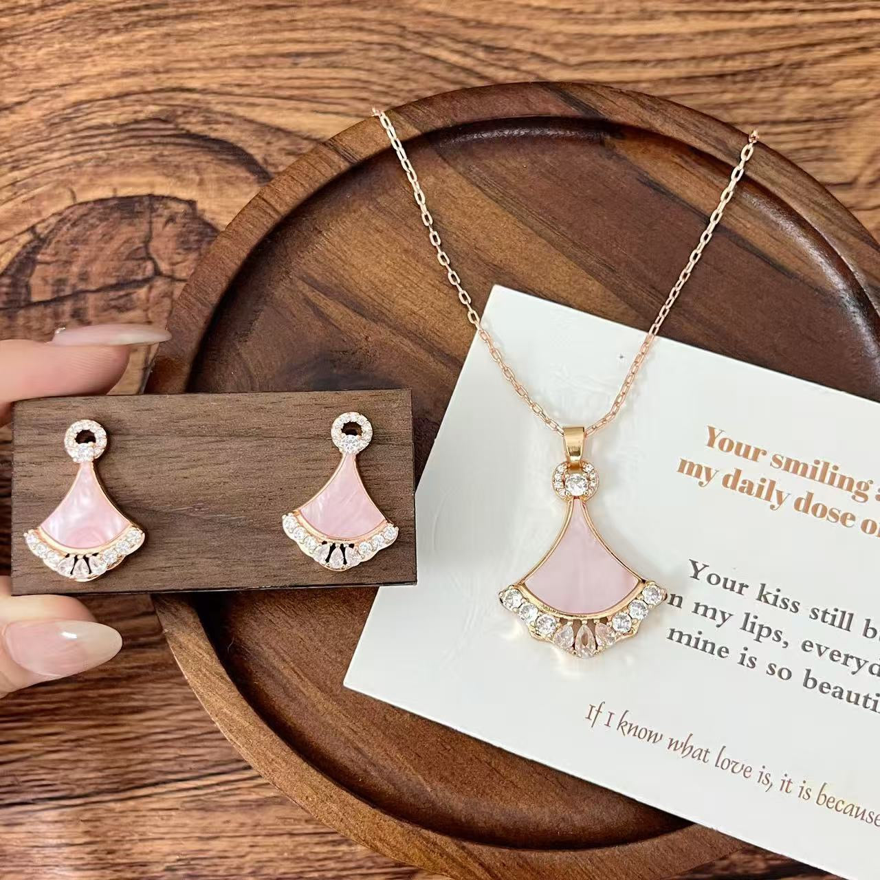 Fan Shape Necklace & Earrings for Sensitive Skin