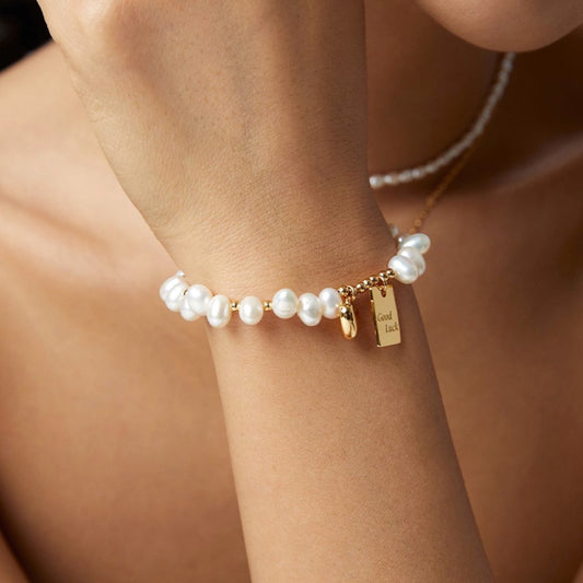 Good Luck & Heart Shape Pearl Bracelet
