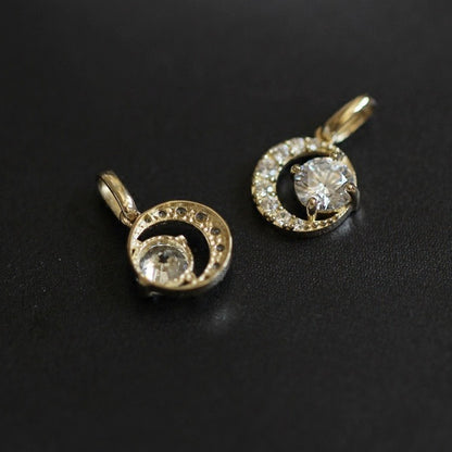 Best Hypoallergenic Jewelry Moon Necklace for Sensitive Skin