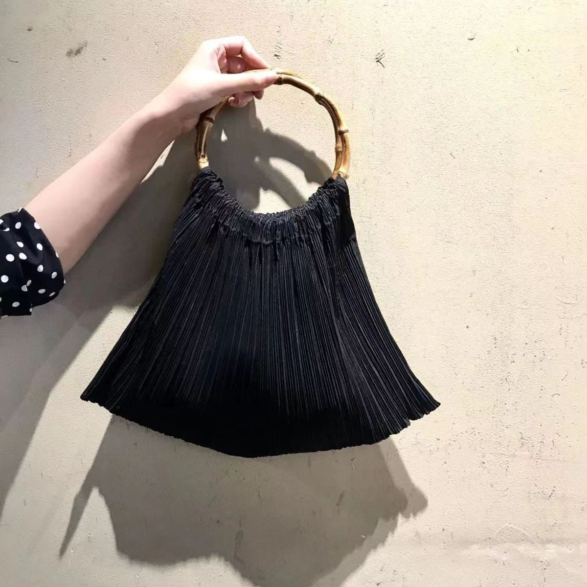 Retro Black Pleated Texture Bamboo Handbag Shoulder Bag Women's Bag