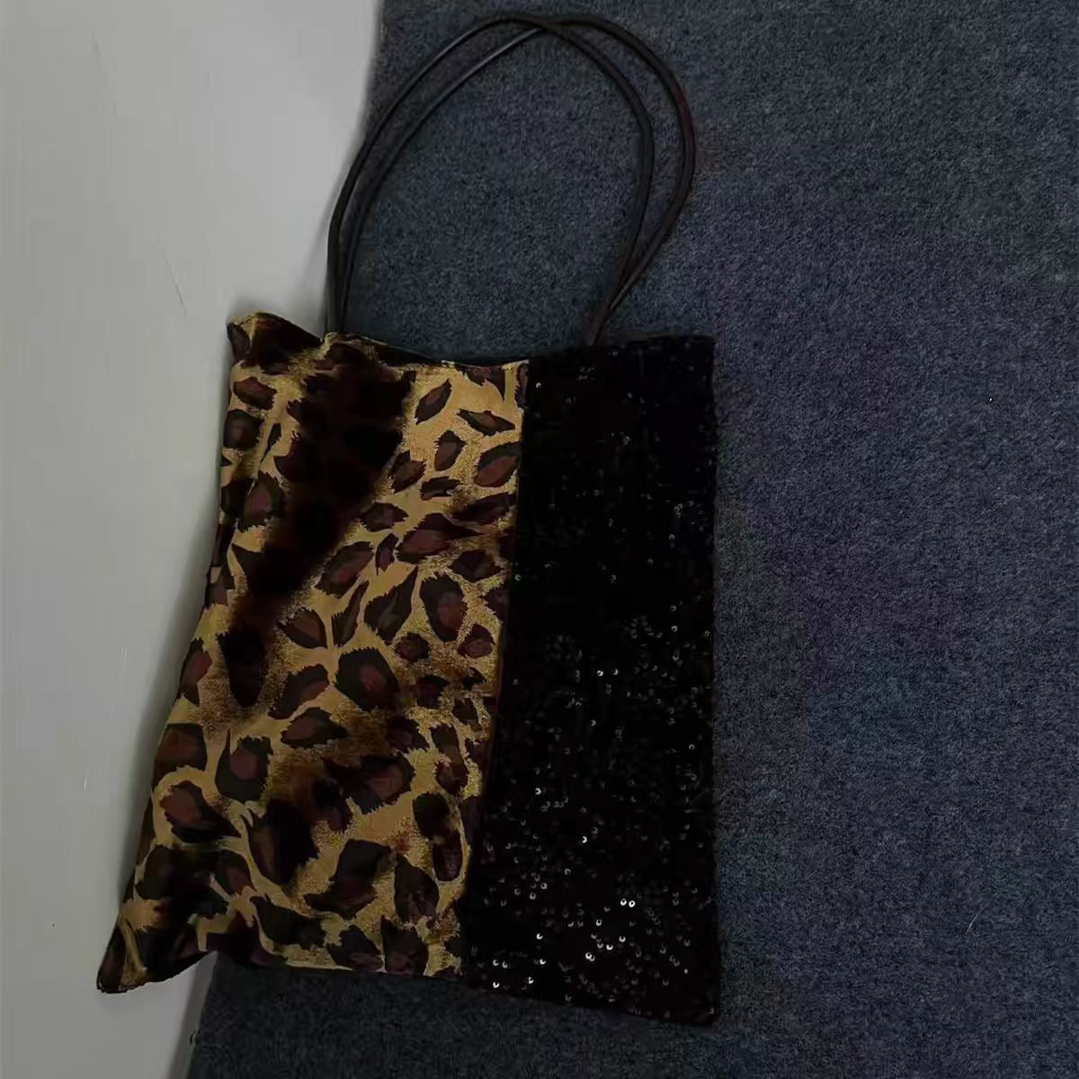 Retro Print Leopard Print Patchwork Sequin Shoulder Bag for Women