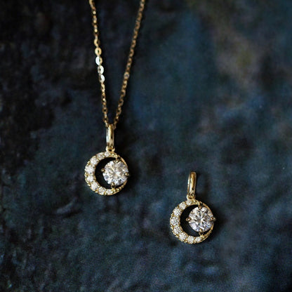 Best Hypoallergenic Jewelry Moon Necklace for Sensitive Skin