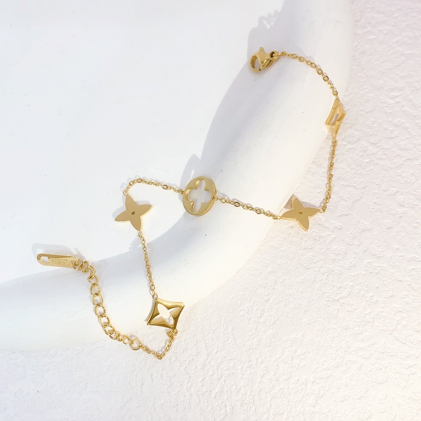 Stainless Steel Four-leaf Clover Gold Bracelet