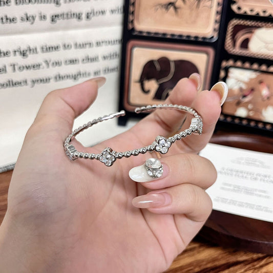 Flower Bracelet for Sensitive Skin