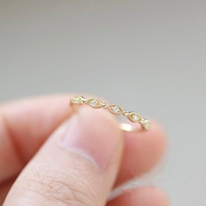 Zircon Ring for Sensitive Skin