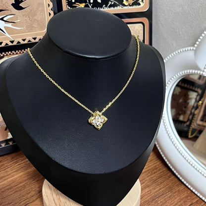 Four-leaf Clover Necklace for Sensitive Skin