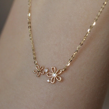 Best Hypoallergenic Jewelry Flower Necklace for Sensitive Skin